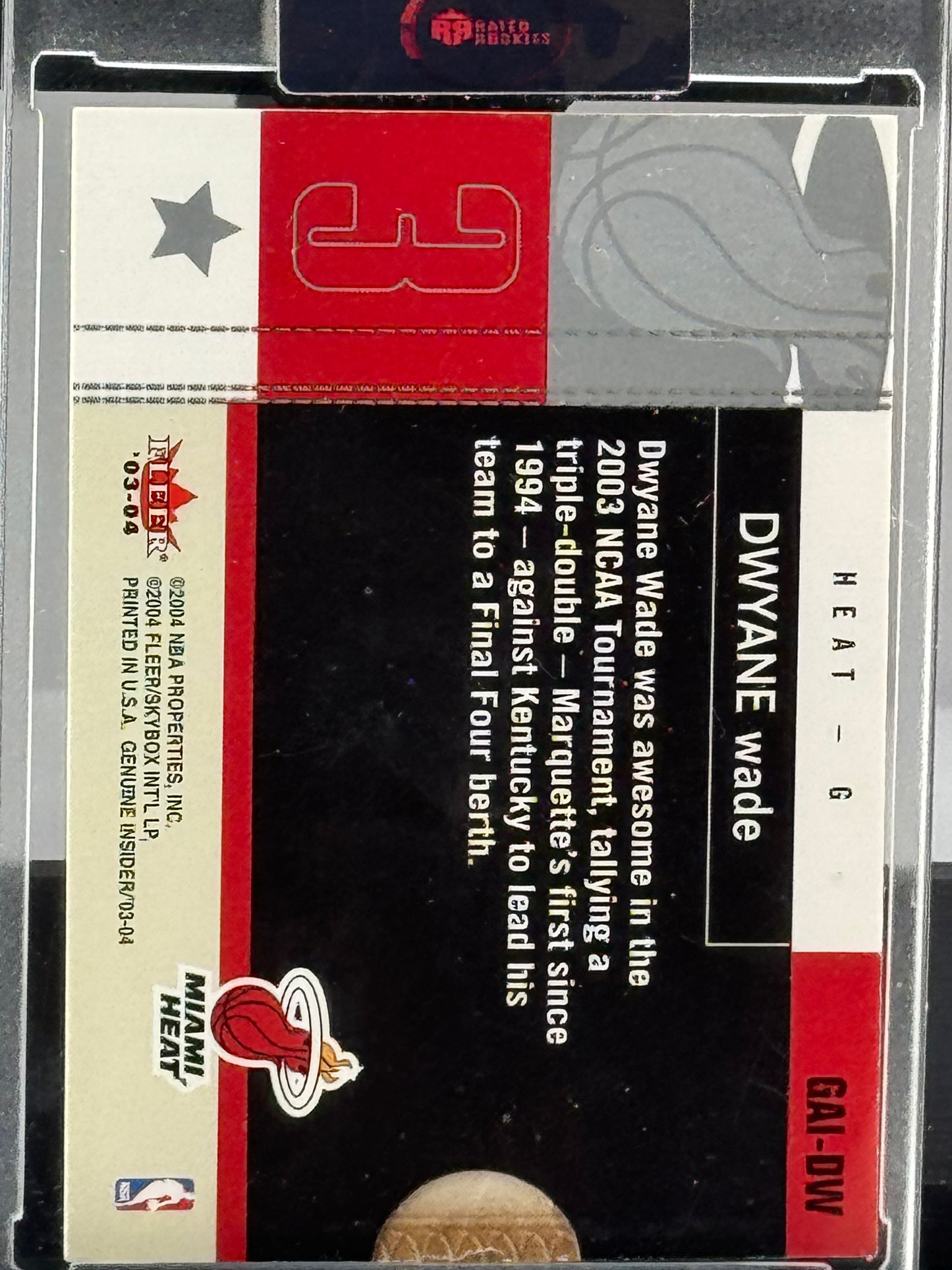 2003-04 Fleer #GAI-DW Dwyane Wade Genuine Autograph Insider Miami Heat