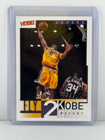 2000 Upper Deck Victory #298 Kobe Bryant Fly 2 K