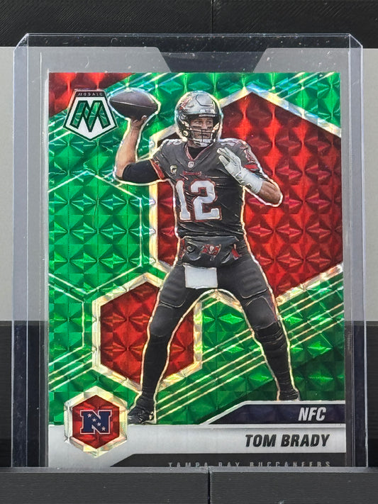 2021 Mosaic #201 Tom Brady Green Mosaic Prizm Tampa Bay Buccaneers